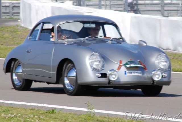AVD_OLDTIMER_NUERBURGRING_9572.jpg
